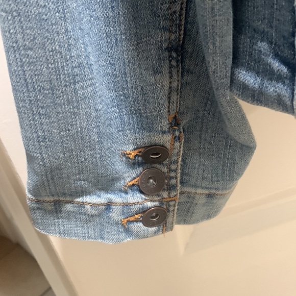 Custom Hand Painted Jean Jacket - Picture 9 of 11